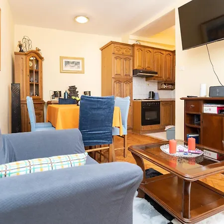 Casa Radha Bella Holiday home